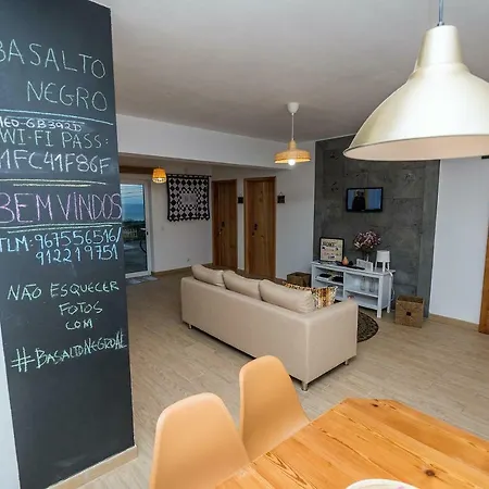 Pensjonat Basalto Negro Al *